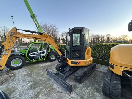 ESCAVATORE LIUGONG 5035