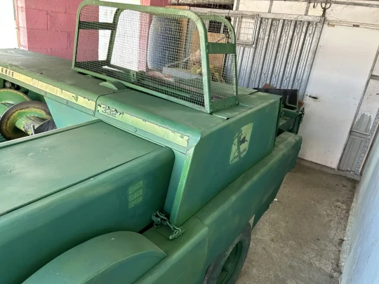 IMBALLATRICE JOHN DEERE 332