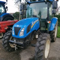 TRATTORE CAMPO APERTO NEW HOLLAND T4 75 S