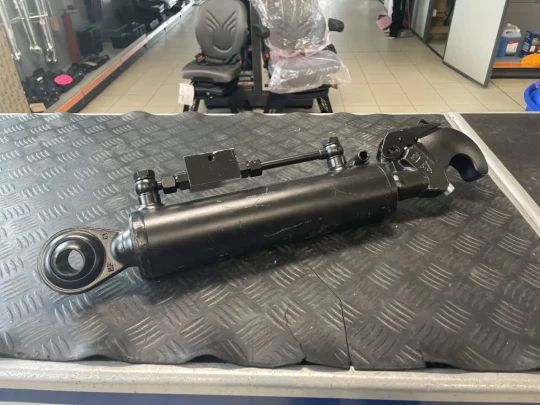 TERZO PUNTO IDRAULICO 50968