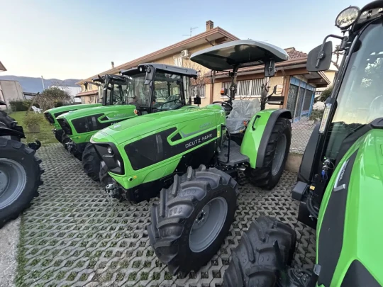 TRATTORE CAMPO APERTO DEUTZ-FAHR 4080 E DT