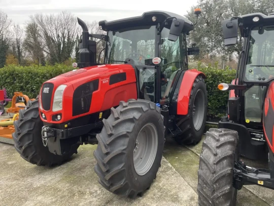 TRATTORE CAMPO APERTO SAME EXPLORER 105 GS