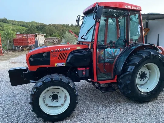TRATTORE VIGNETO GOLDONI STAR 100