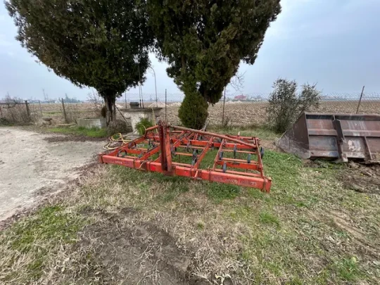 VIBROCOLTIVATORE KVERNELAND SANDERUM FUTURA